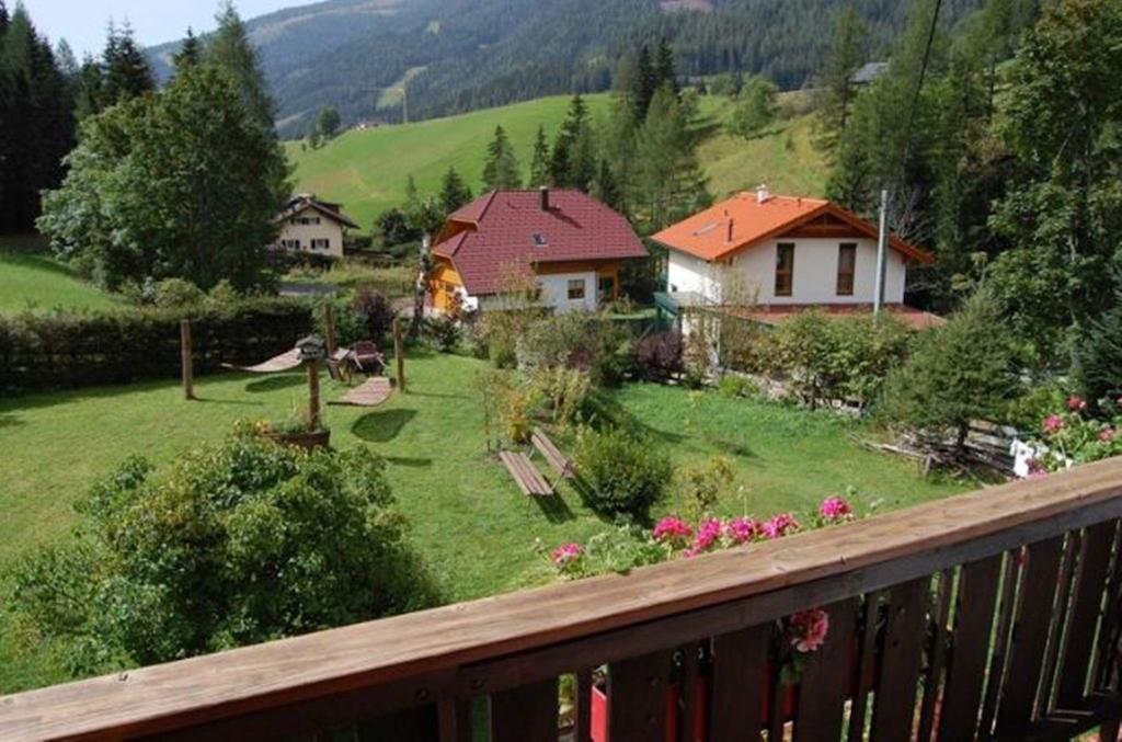 Zur Alten Schmiede Bad Kleinkirchheim Rum bild